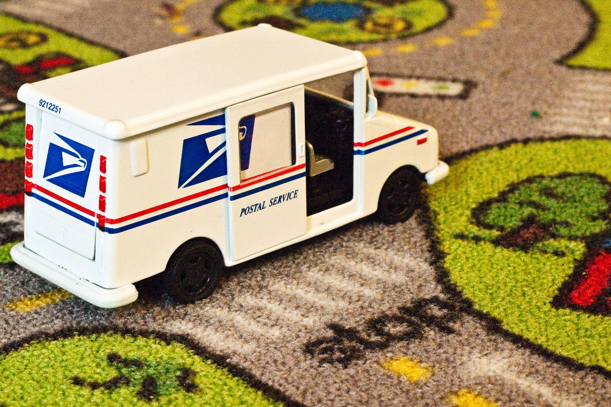 Climate Goals: How Postal Companies are Beating COP21